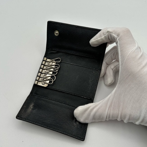 Prada Saffiano Leather key card holder - Picture 4 of 8